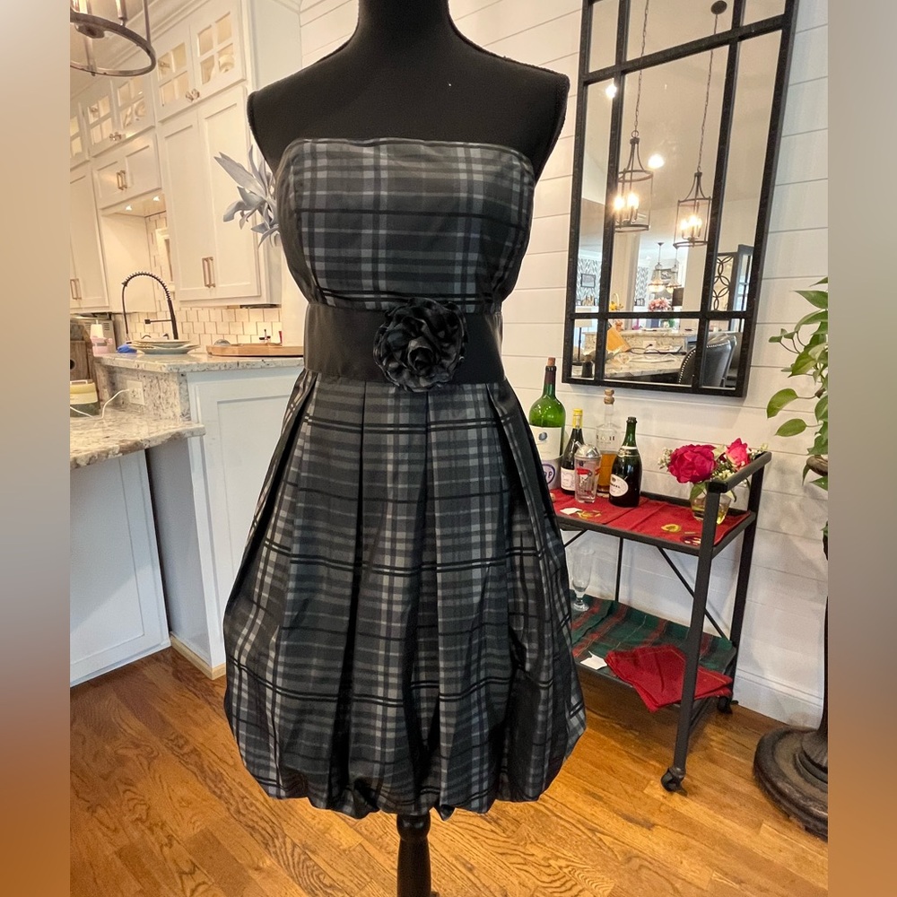 Xscape plaid tulip dress, size 14